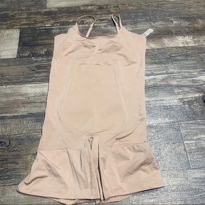 🆕🆕 SPANX MID-THING BODY SUIT SIZE 1X!
